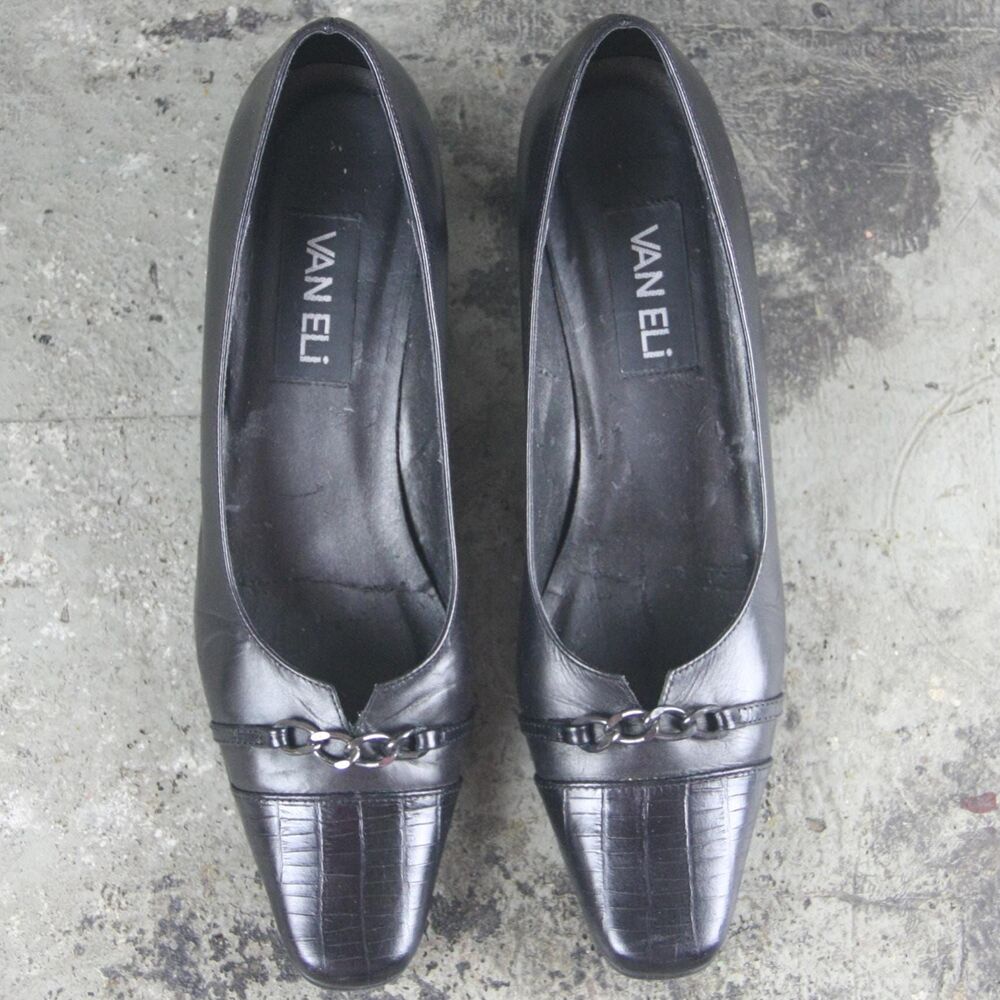 Black Vaneli Pumps, Womens Size 7.5 N with croc-embossed texture